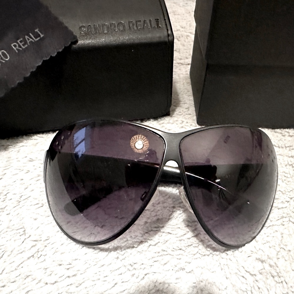 BN Sandro Reali aviator style sunglasses